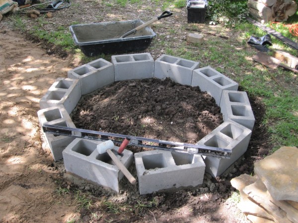 Tips on Constructing a Fire Ring | Ravenscourt Gardens